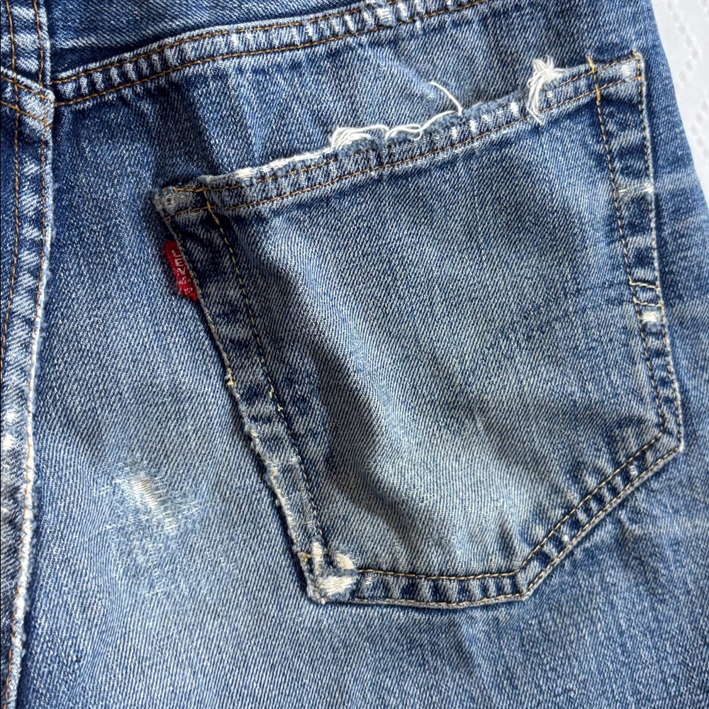 🌸RARE Vtg 501 Selvedge capital E Levis Shorts🌸 - Picture 9 of 14